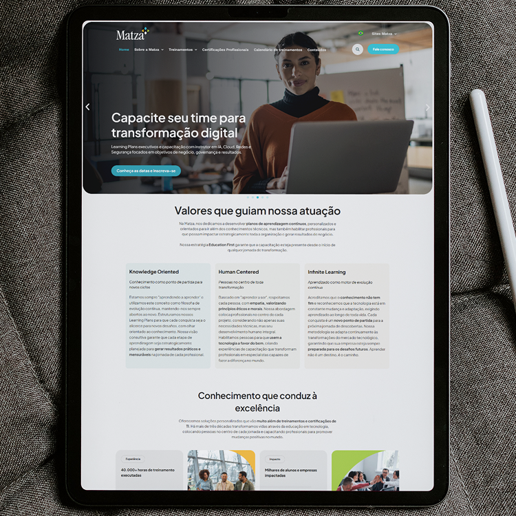 Banner Hero site para consultoria capacitação profissional educacional